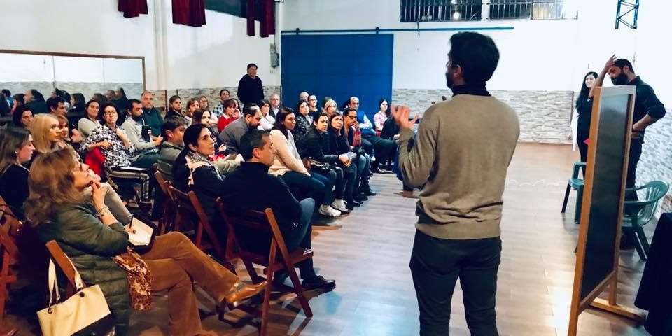 Talleres para madres y padres – Dpto. de Psicología